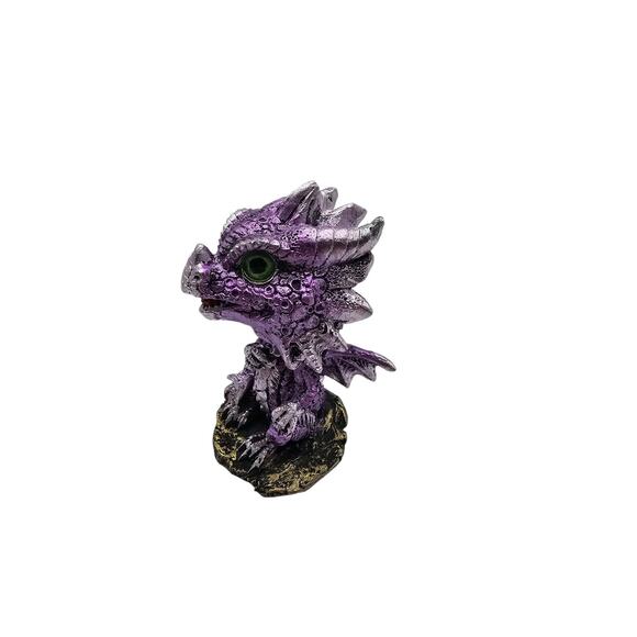 Whimsical Wyrmling Baby Dragons Sitting Naughty Bobblehead Figurine Purple - Picture 2 of 6
